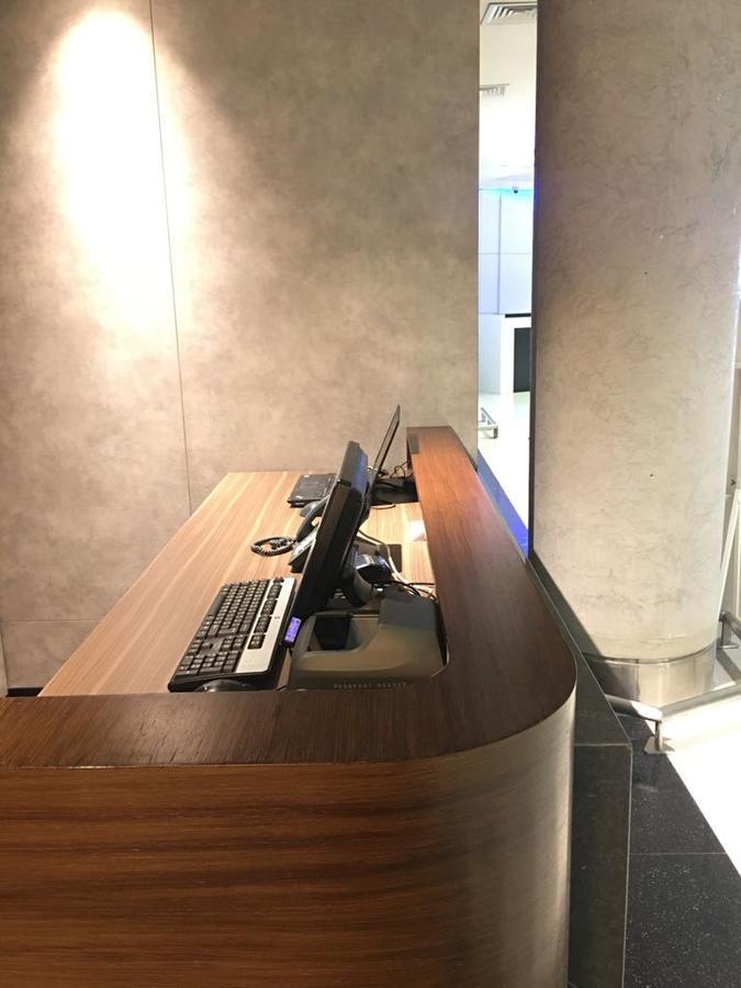 Aerotel Abu Dhabi Terminal 3 Arrival Transit Extérieur photo